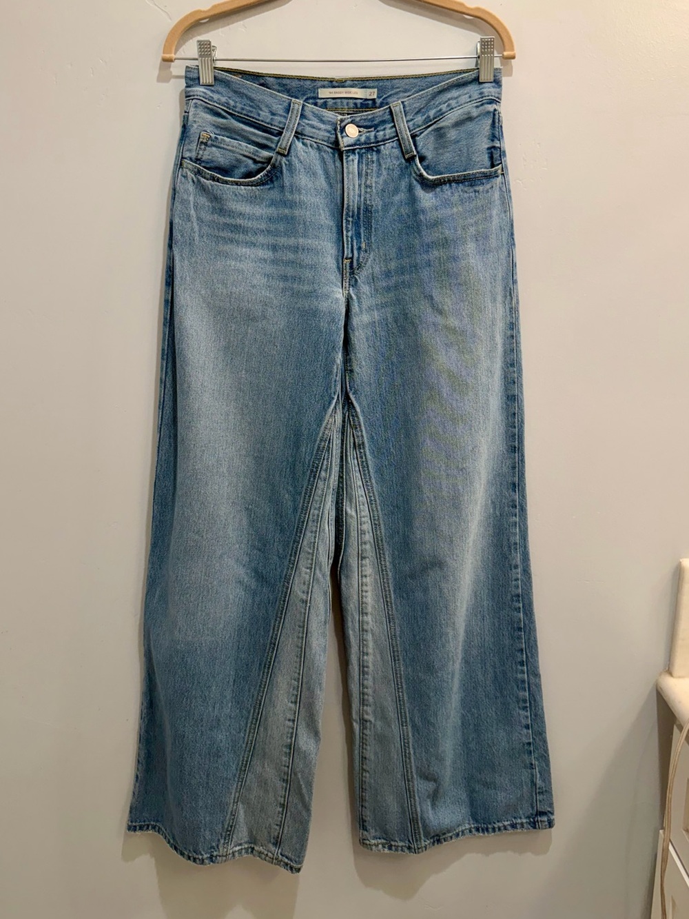 Levi's '94 Baggy Wide Leg High Waist Jeans in "Charlie Boy" Light Wash 90s Sz 27 - Picture 4 of 12